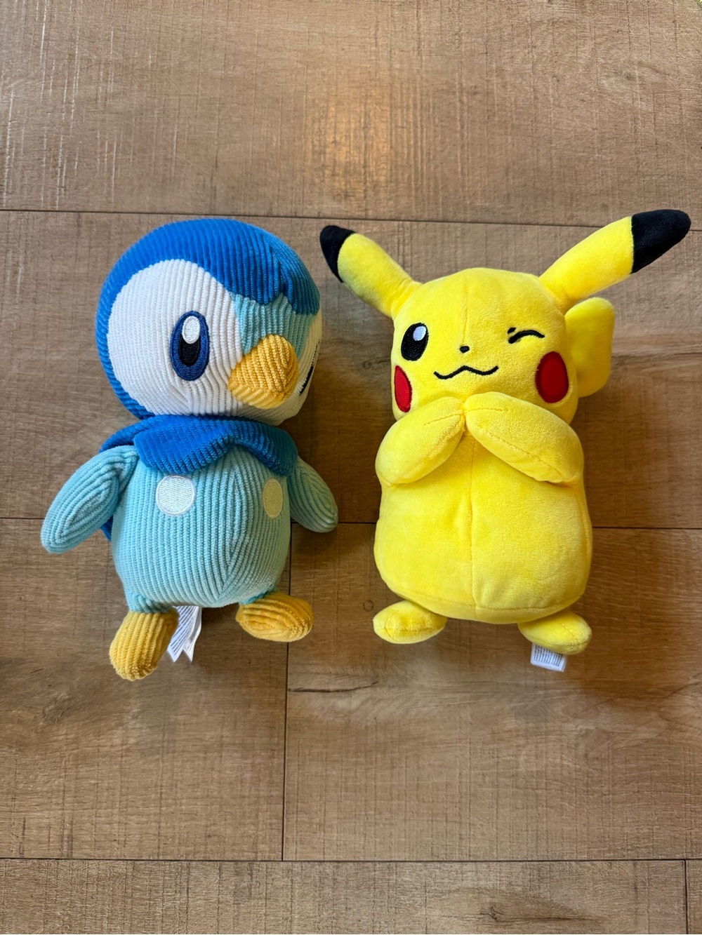 Set Of 2: Jazwares Pokémon 8 In Winking Pikachu And Corduroy Piplup Plushes